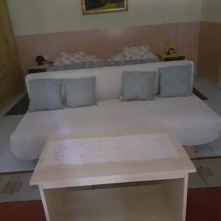 Andor Apartman
